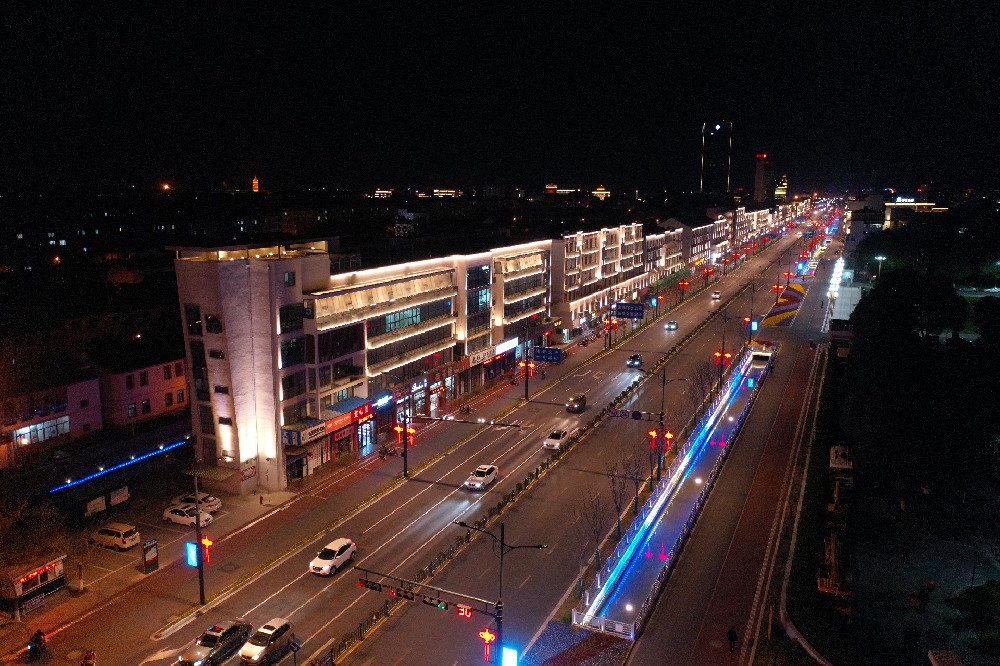 高邮市浪潮路夜景
